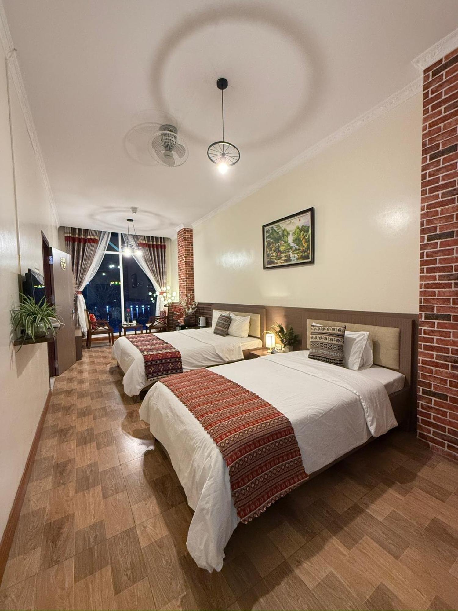 Anh Hong Hotel Ta Lan Than Zewnętrze zdjęcie
